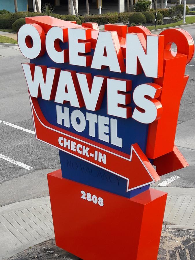 Ocean Waves Hotel Мертл-Біч Екстер'єр фото
